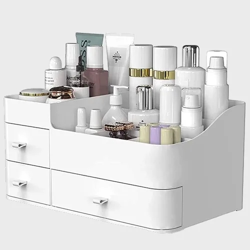 Makeup Bags & Storage