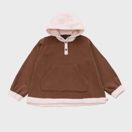 Hoodies & Sweaters